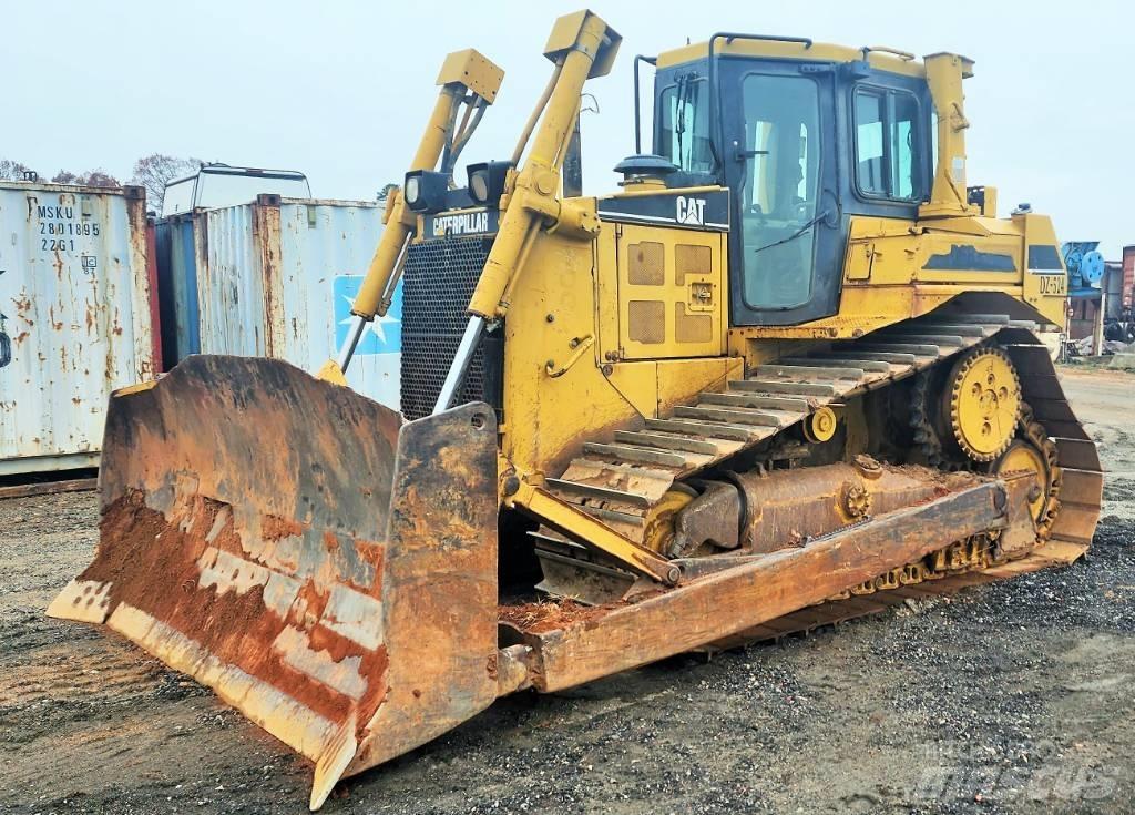 CAT D 6 R II Гусеничні бульдозери