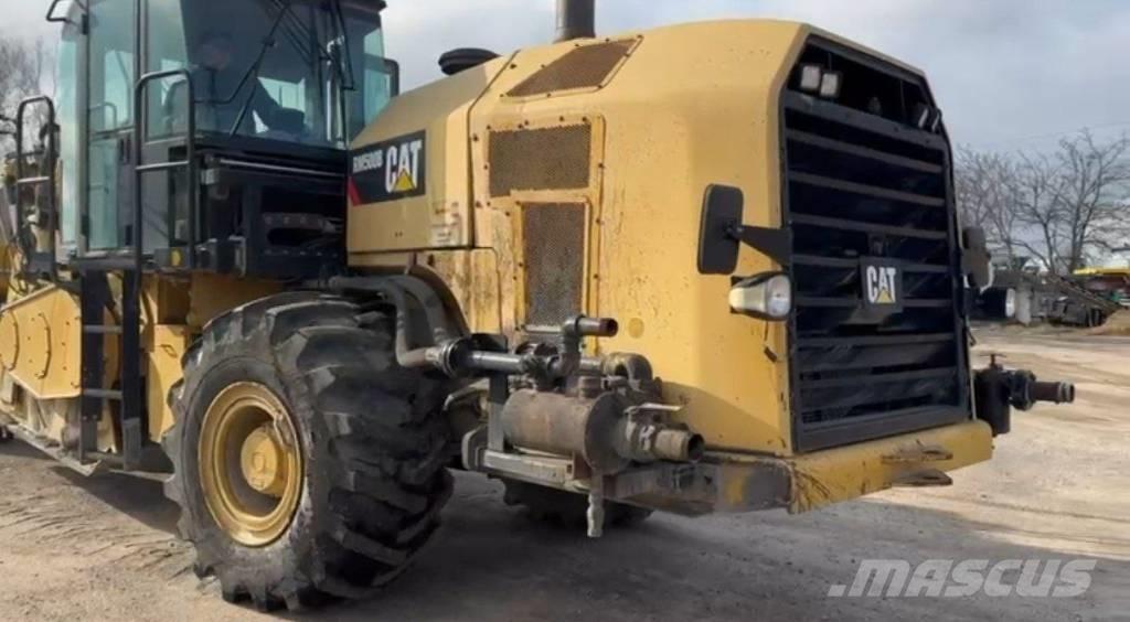CAT RM 500 Ресайклери