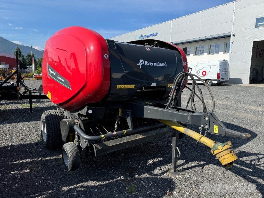 Kverneland 6250 Рулонні прес-підбирачі
