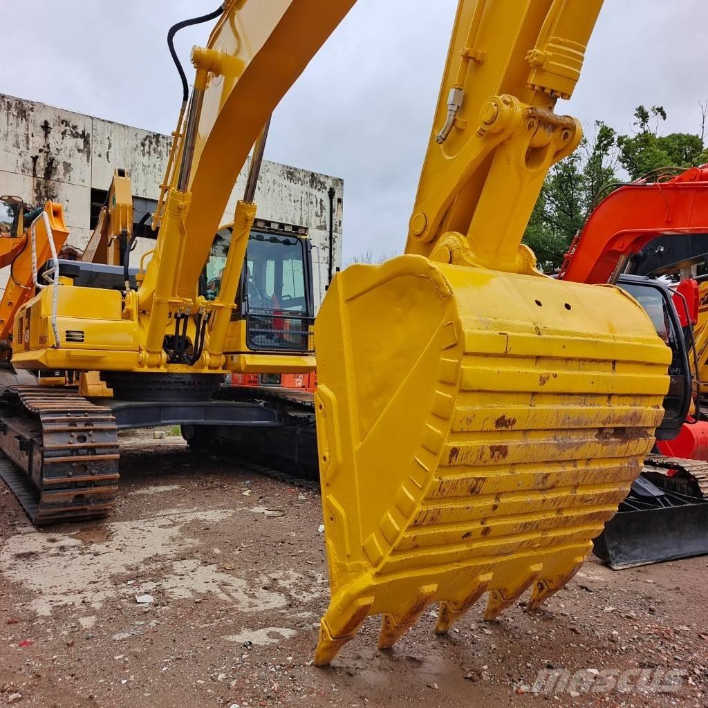 Komatsu PC 450 Гусеничні екскаватори