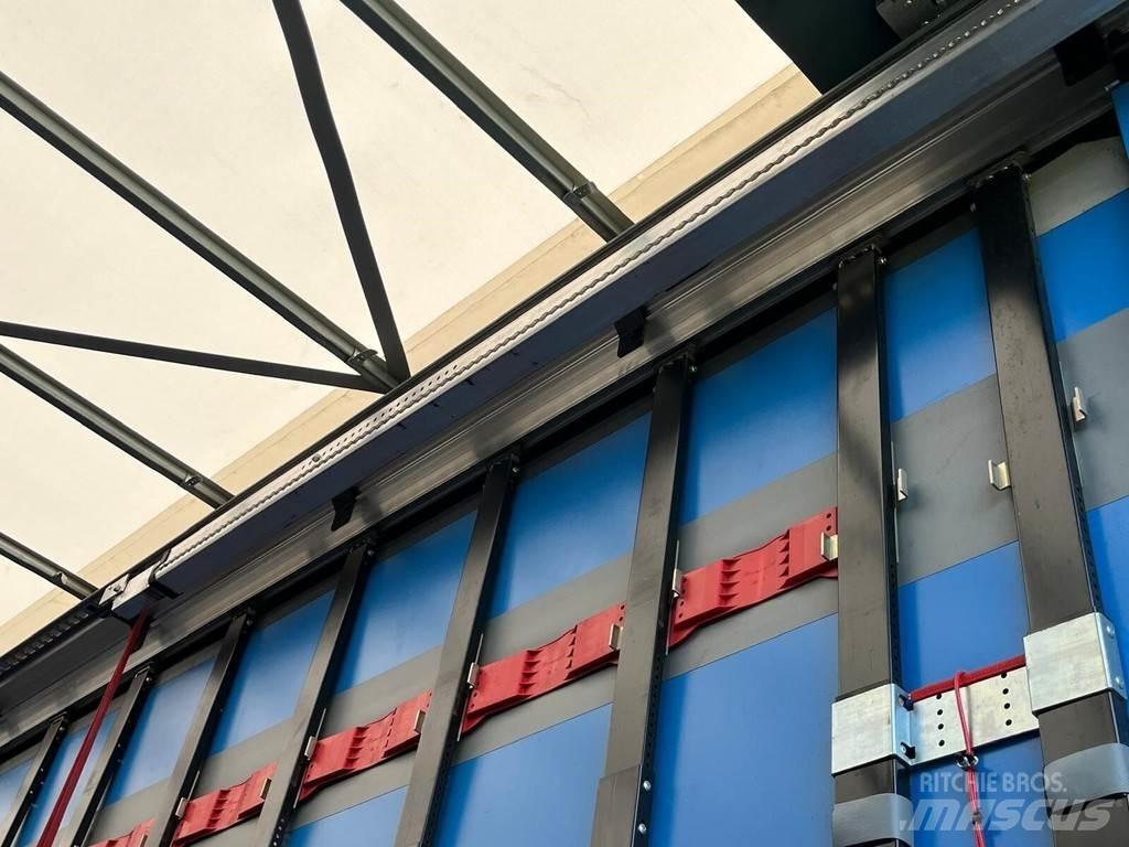 Kögel SN24 Тентовані напівпричепи