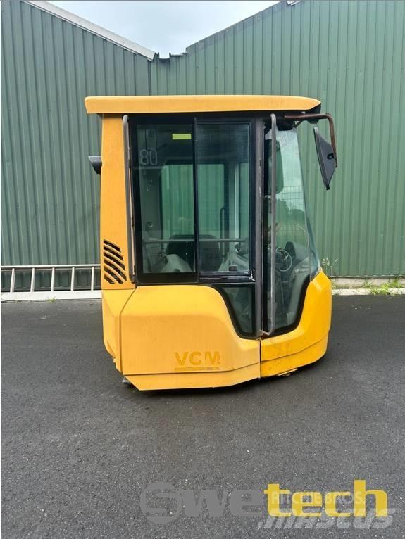 Volvo Cab Кабіна