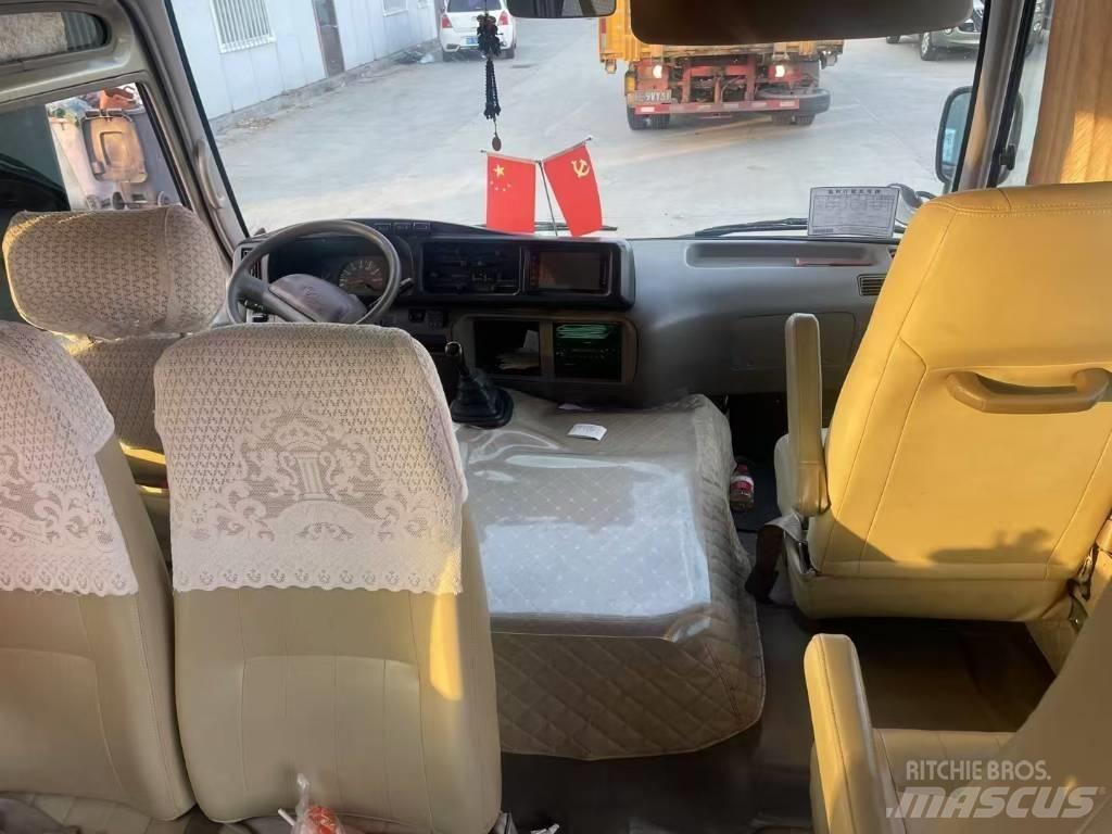 Toyota Coaster Міжміські автобуси