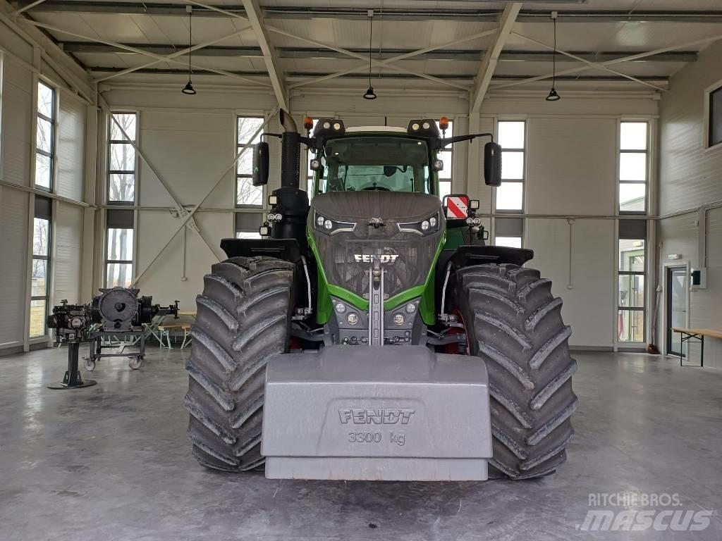 Fendt 1050 Трактори