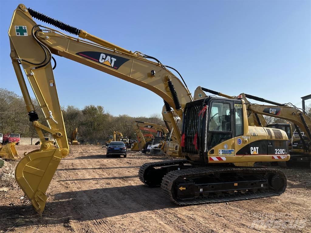 CAT 320 C L Гусеничні екскаватори