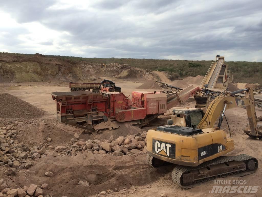 Terex Finlay I-1312 Мобільні дробарки