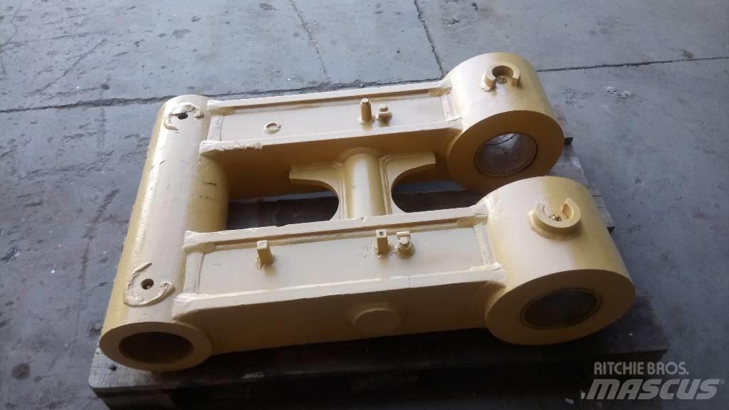 CAT 375 Бони і ковші