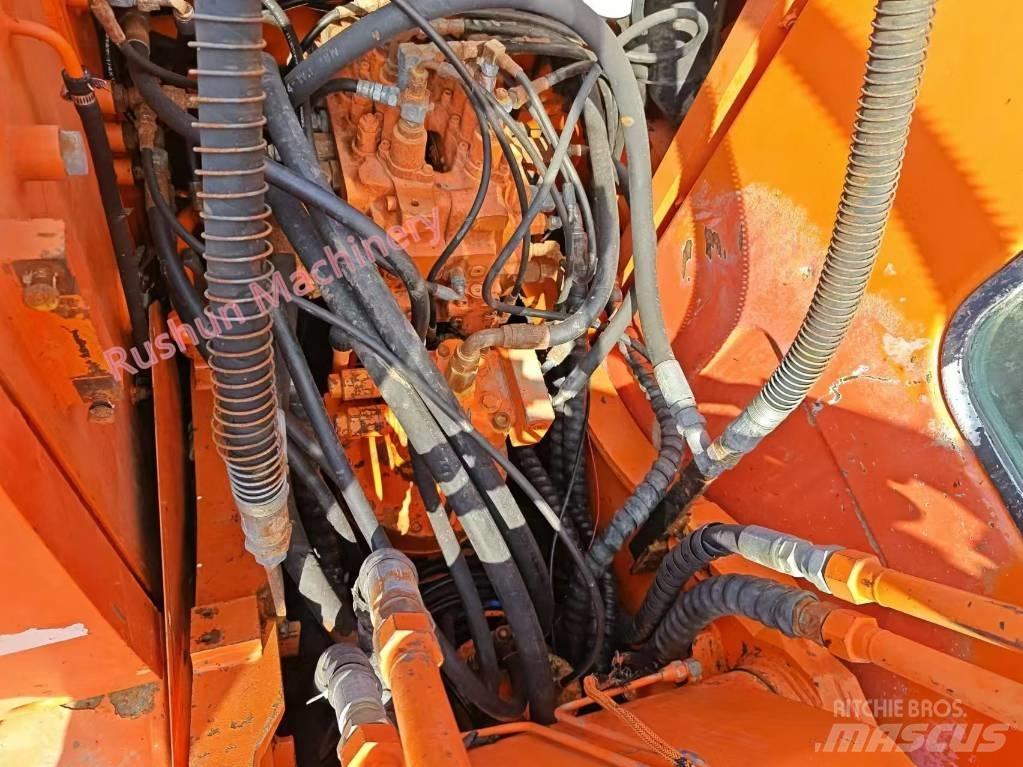Doosan DH 150 W-7 Колісні екскаватори