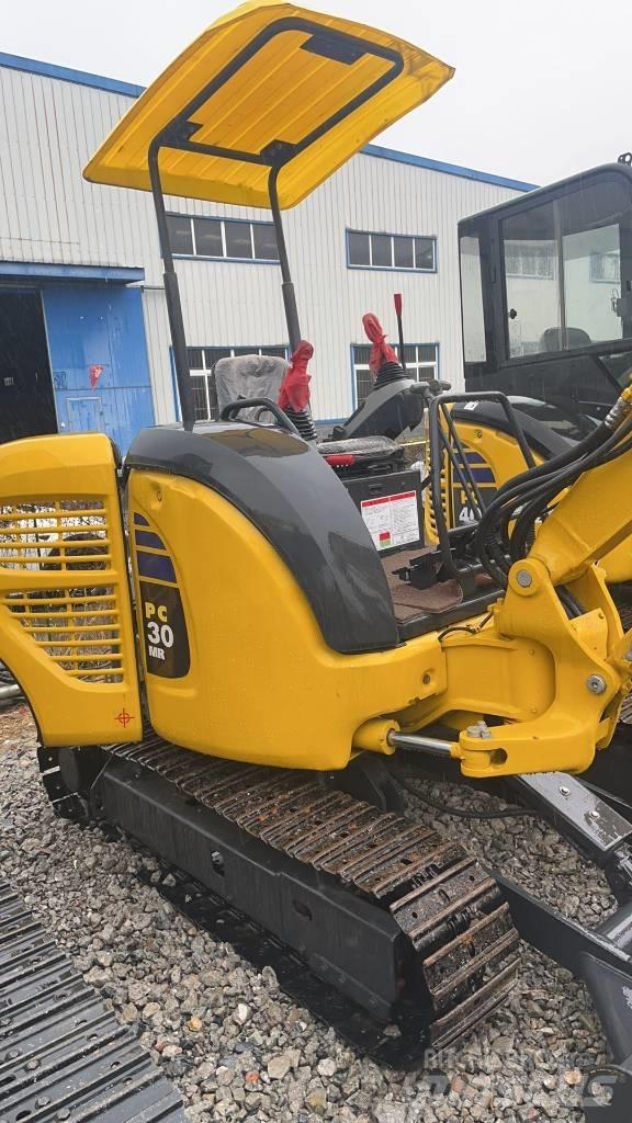 Komatsu PC 30 Гусеничні екскаватори