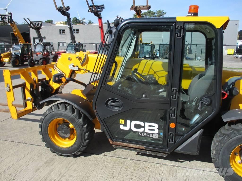 JCB 525-60 T5 (582) Телескопічні навантажувачі