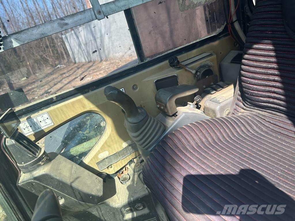 Hitachi ZX50 Гусеничні екскаватори