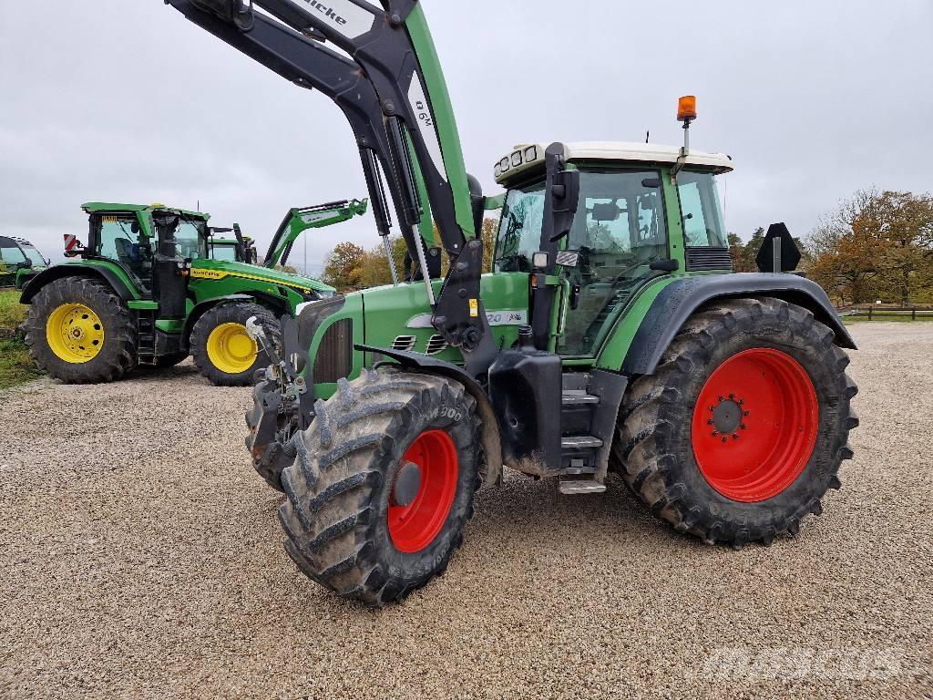 Fendt 820 GPS Трактори