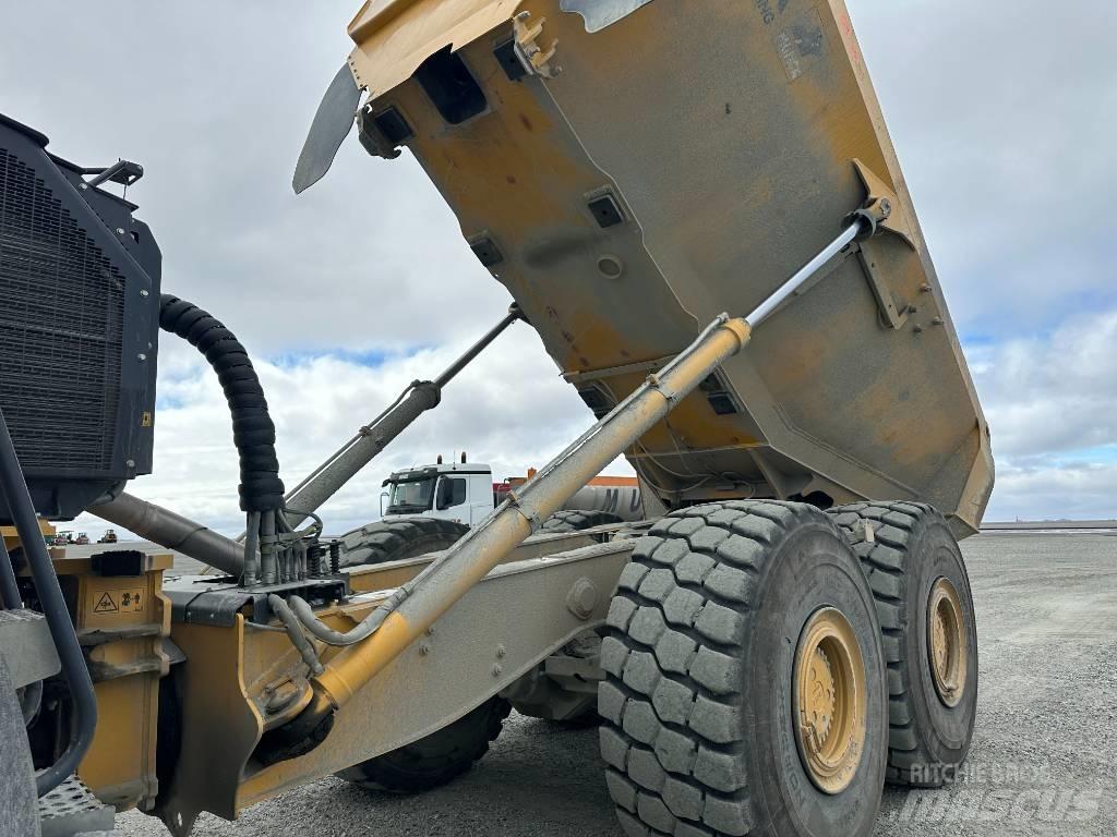 Bell B 45 E Кар`єрні самоскиди