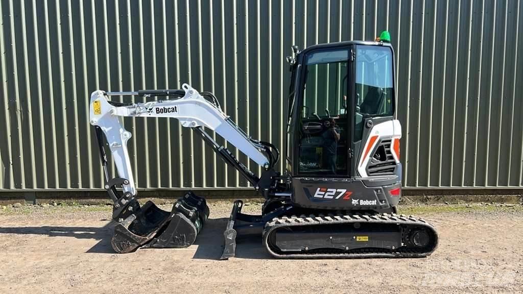 Bobcat E27Z Міні-екскаватори < 7т
