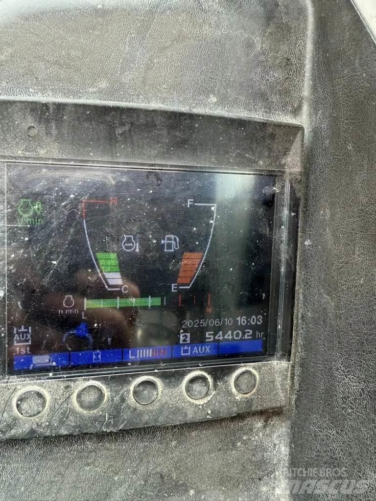 Takeuchi TB230 Міні-екскаватори < 7т