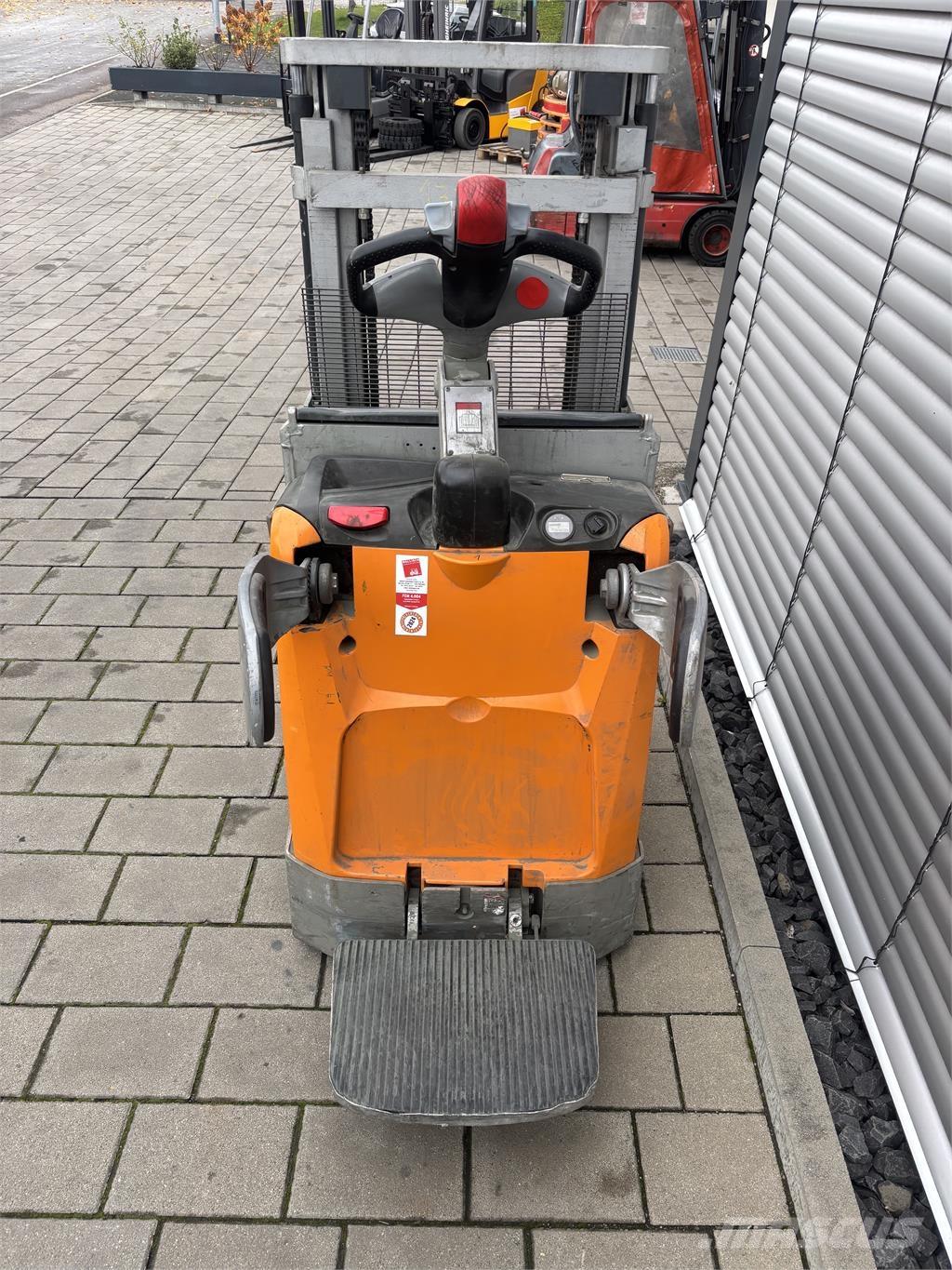 Still EXD-SF20 Самохідні електроштабелери