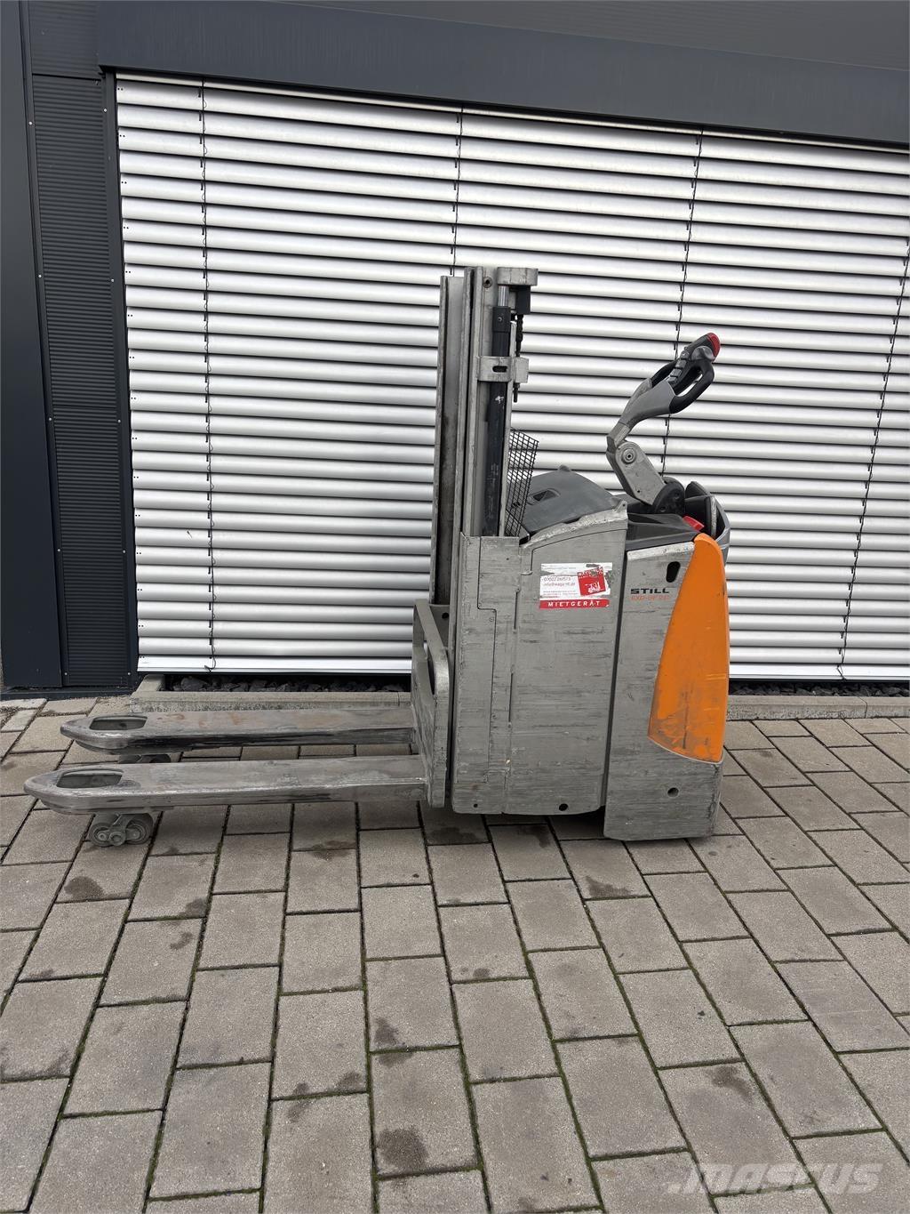 Still EXD-SF20 Самохідні електроштабелери