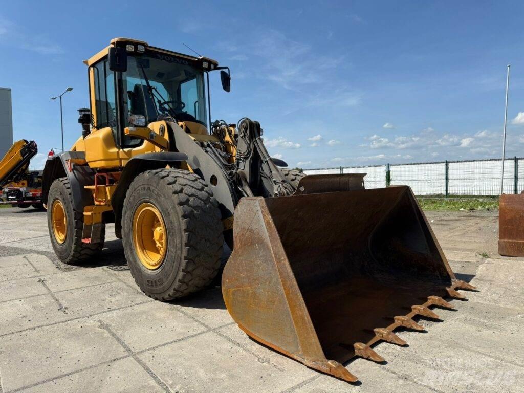 Volvo L60H Фронтальні навантажувачі