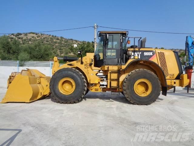 CAT 966K Фронтальні навантажувачі