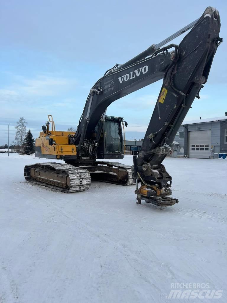 Volvo EC 250 D L Гусеничні екскаватори