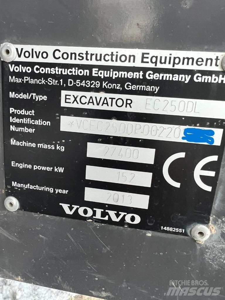 Volvo EC 250 D L Гусеничні екскаватори