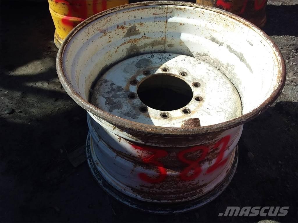 Skogsjan 695 24x34 Шини