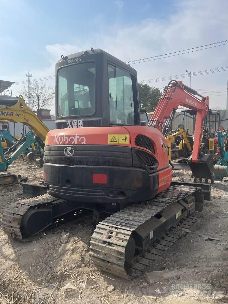 Kubota U35 Міні-екскаватори < 7т