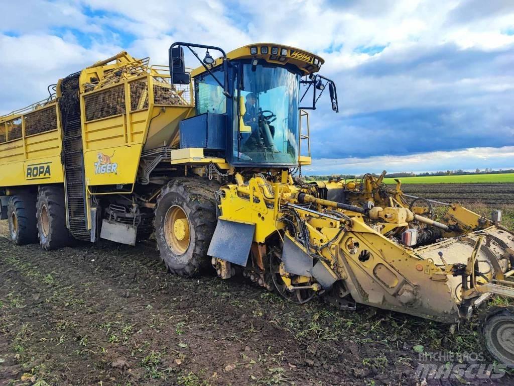 Ropa Tiger 4 Бурякозбиральні комбайни