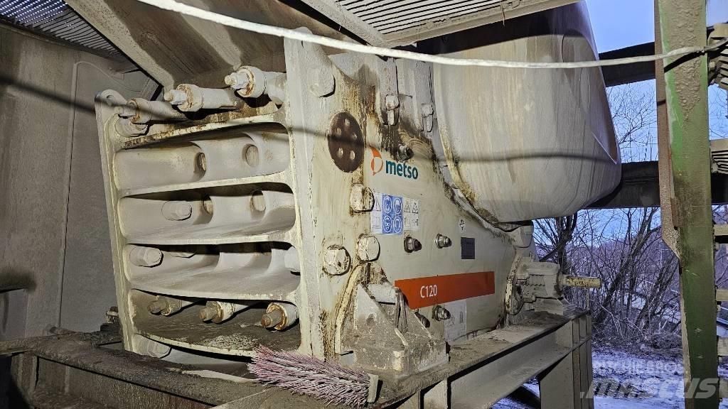 Metso Nordberg C120 Просіювачі