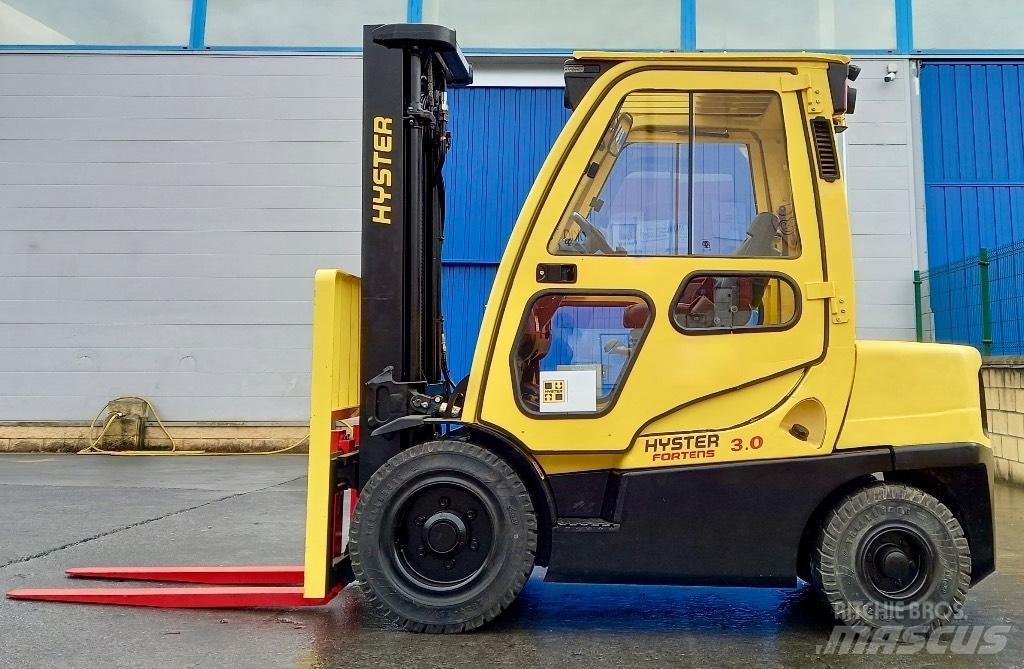 Hyster H 30 FT Дизельні навантажувачі