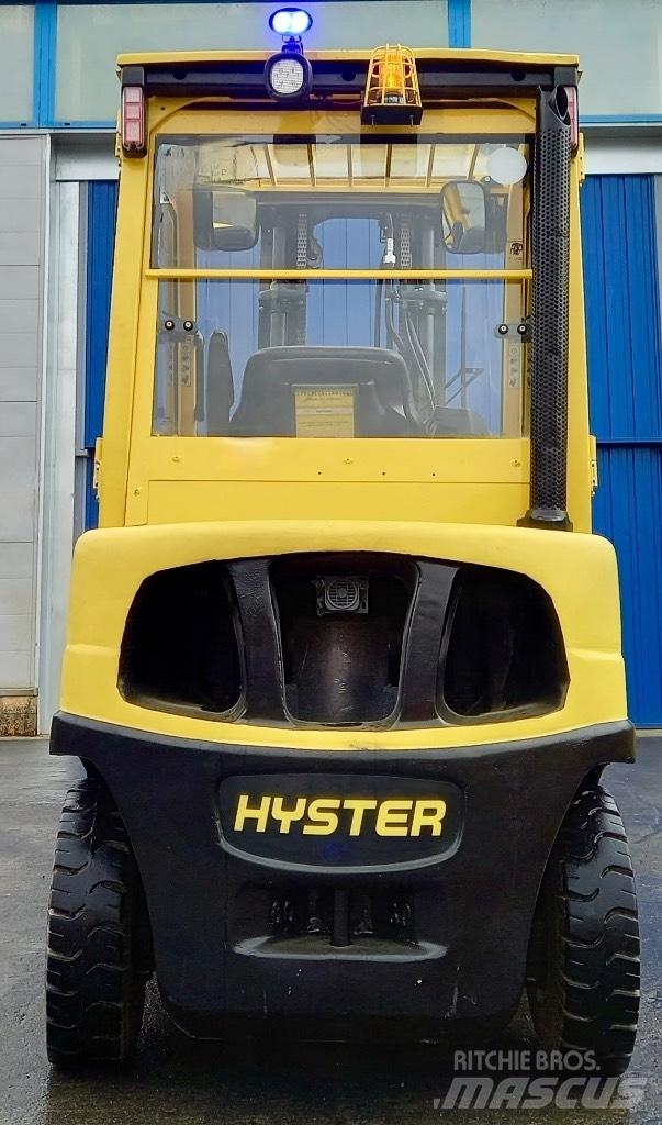 Hyster H 30 FT Дизельні навантажувачі