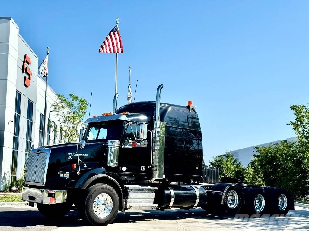 Western Star 4900 Тягачі