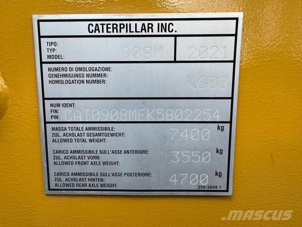 CAT 908M Фронтальні навантажувачі
