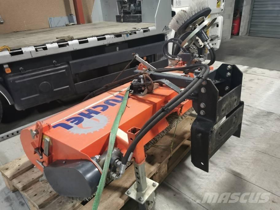 Tuchel Simplex 135HD Підмітальні машини