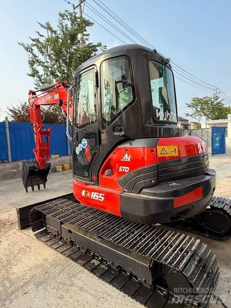 Kubota KX 165 Гусеничні екскаватори