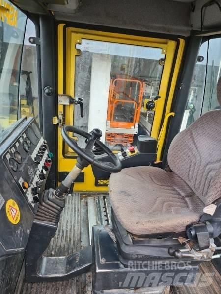 Bomag BW 174 AD Котки тротуарні
