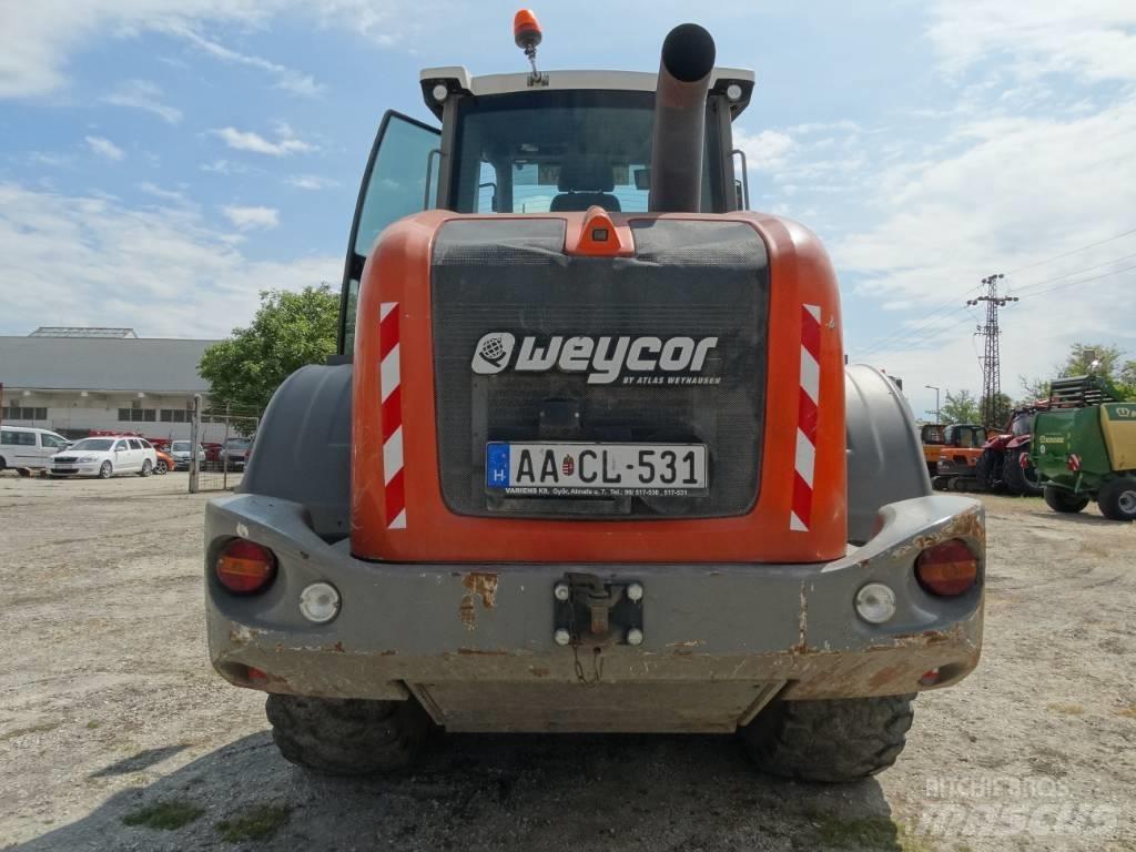 Weycor AR 660 Фронтальні навантажувачі