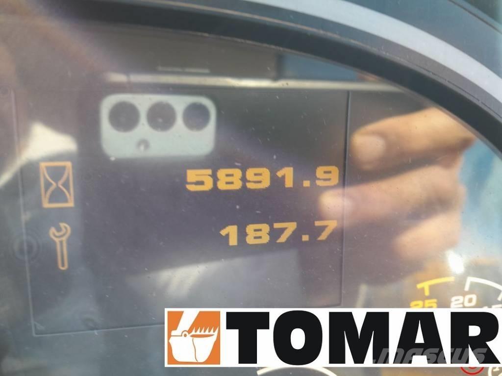 JCB 540-140 Телескопічні навантажувачі