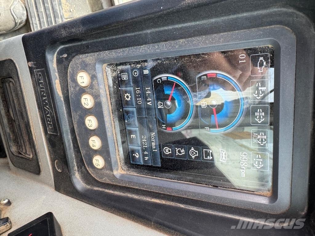 Sunward SWE90UF Середні екскаватори 7т. - 12т.