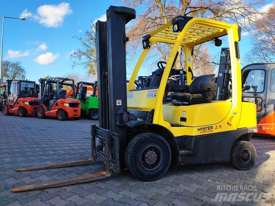 Hyster H2.5FT Дизельні навантажувачі