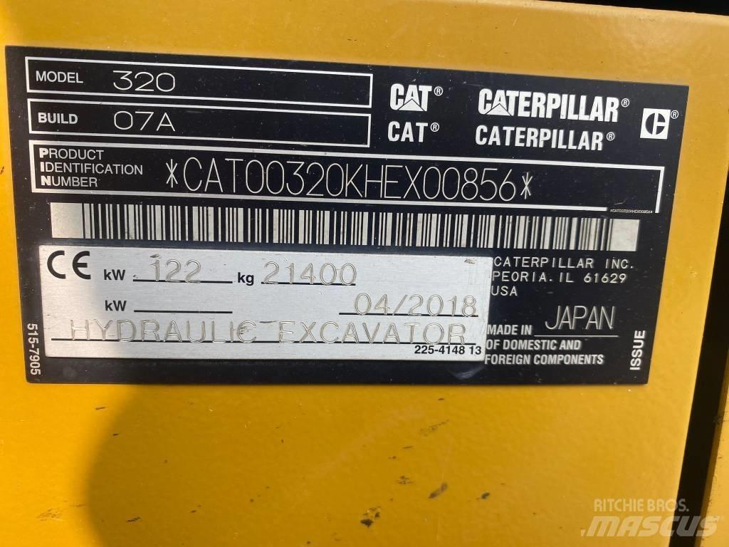 CAT 320 Гусеничні екскаватори