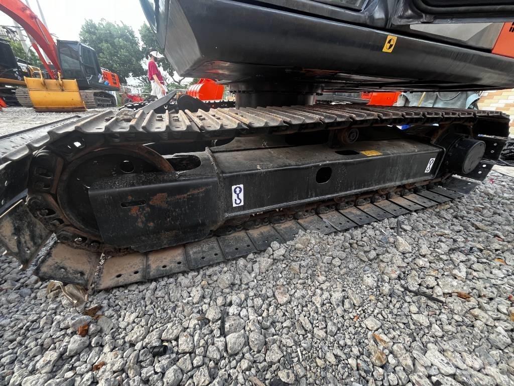 Hitachi ZX 70 Середні екскаватори 7т. - 12т.