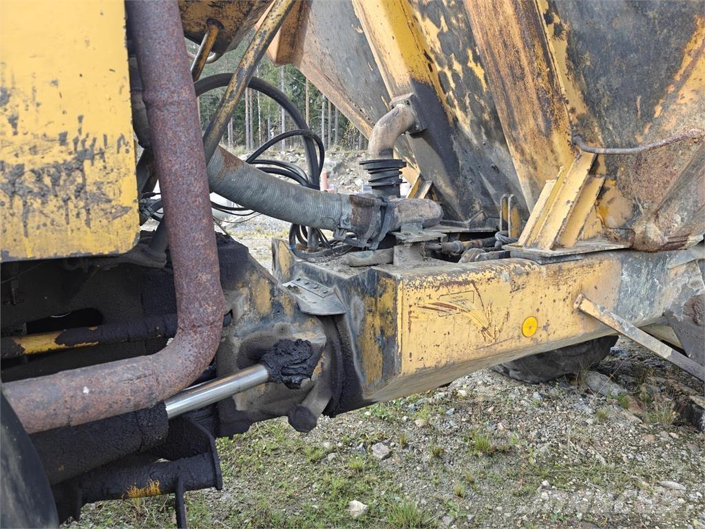 Volvo BM 861 Зчленовані самоскиди