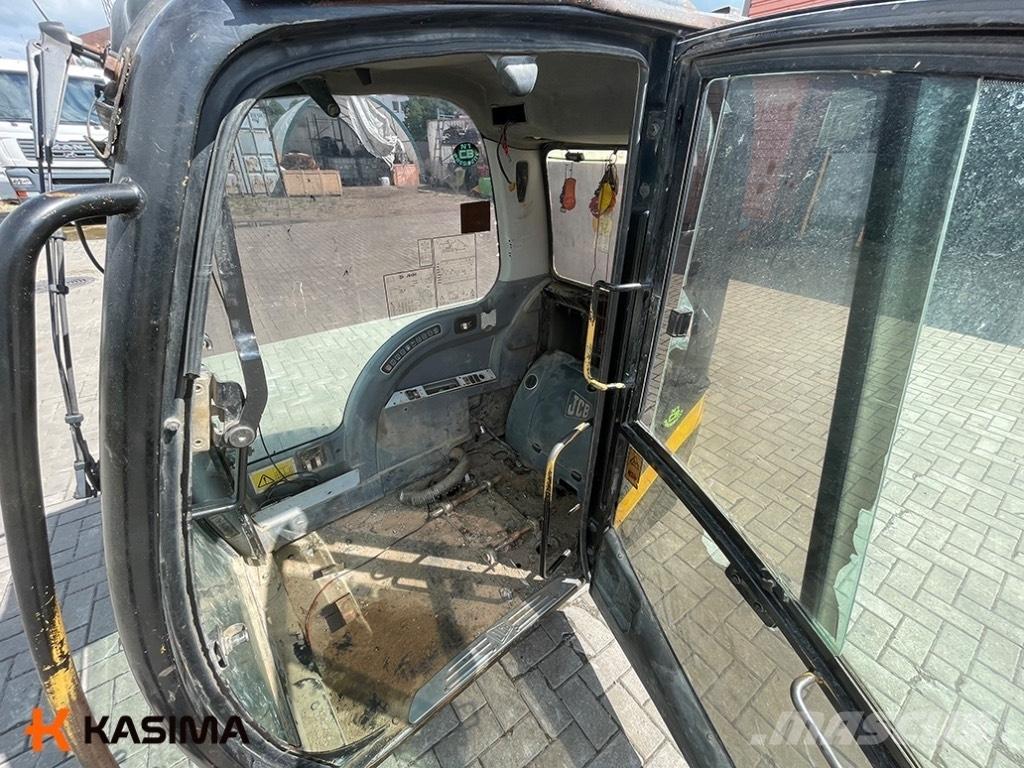 JCB JS130 Cabin Кабіна