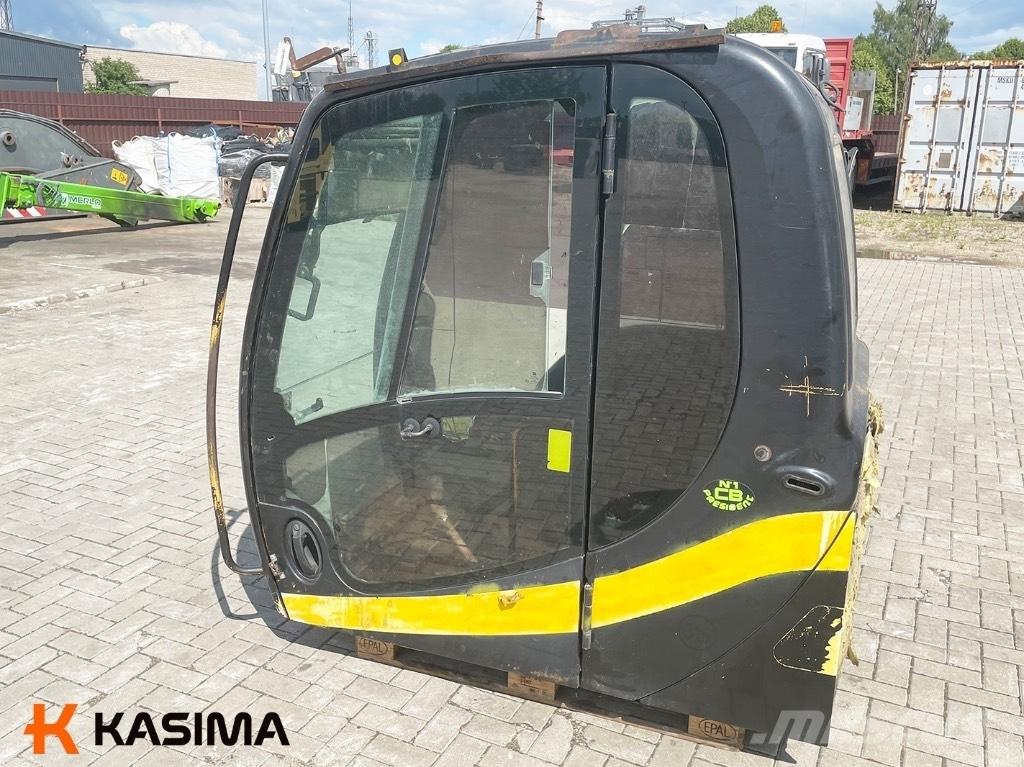 JCB JS130 Cabin Кабіна