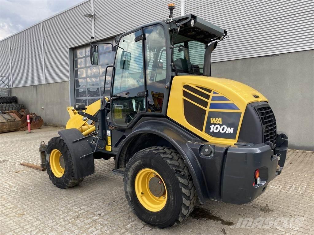 Komatsu WA100-7 Багатофункціональне обладнання для вантажних і землекопальних робіт