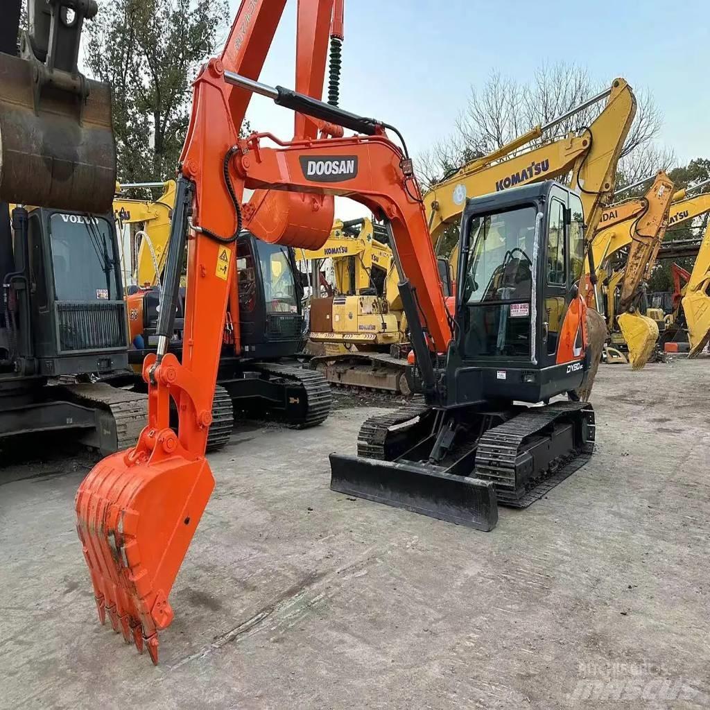 Doosan DX 60-9C Міні-екскаватори < 7т