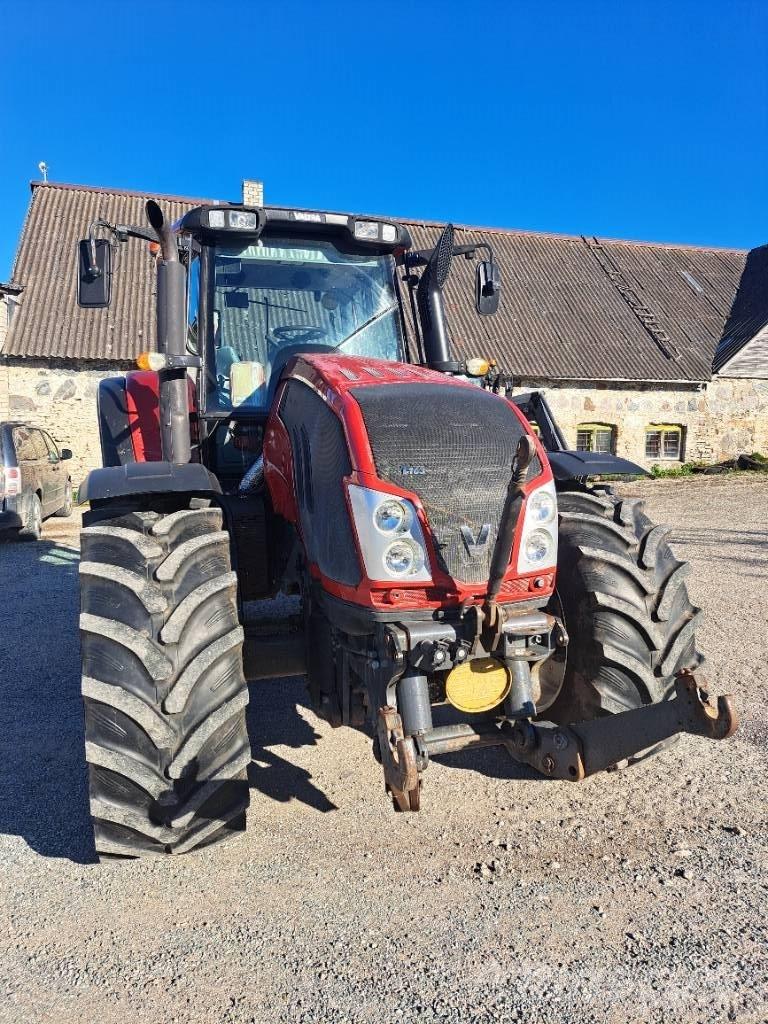 Valtra T 163 EV Трактори