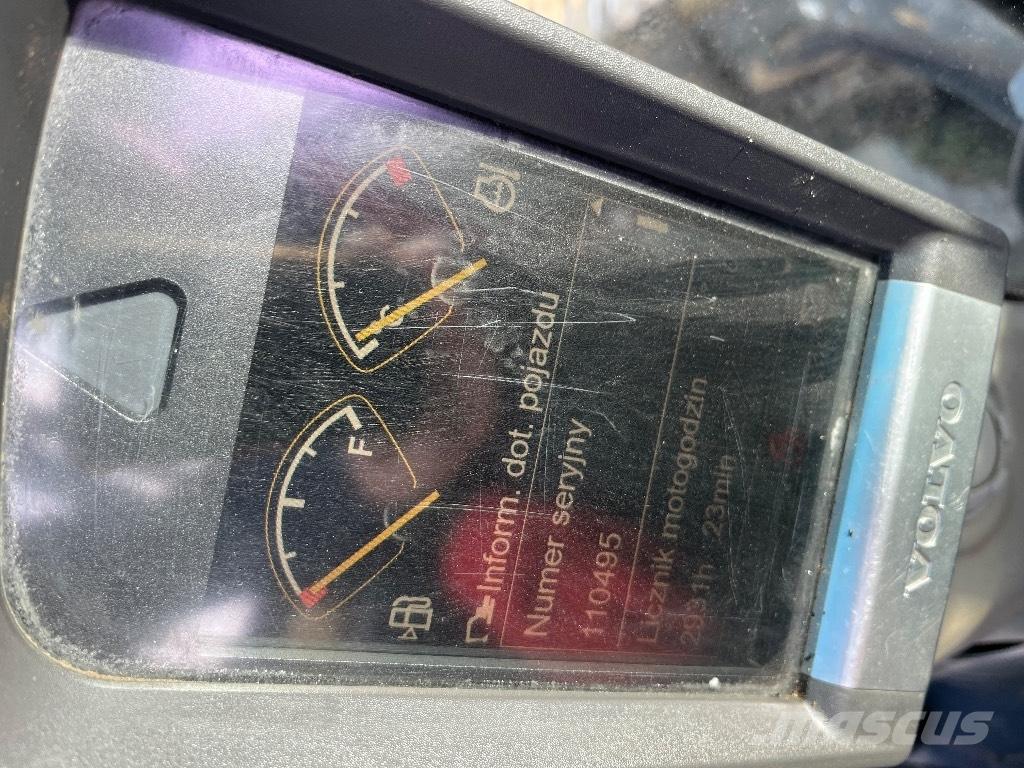 Volvo EC 240 C L Гусеничні екскаватори