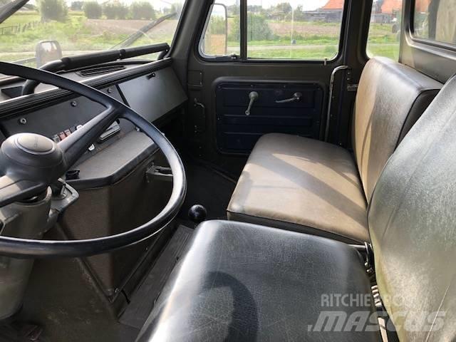 MAN 11-136 4T 4x4 Фургони